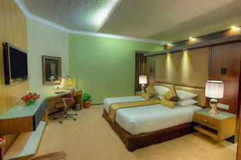 The Atria Bangalore Exterior photo
