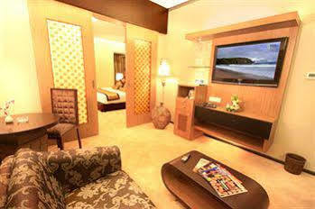 The Atria Bangalore Exterior photo